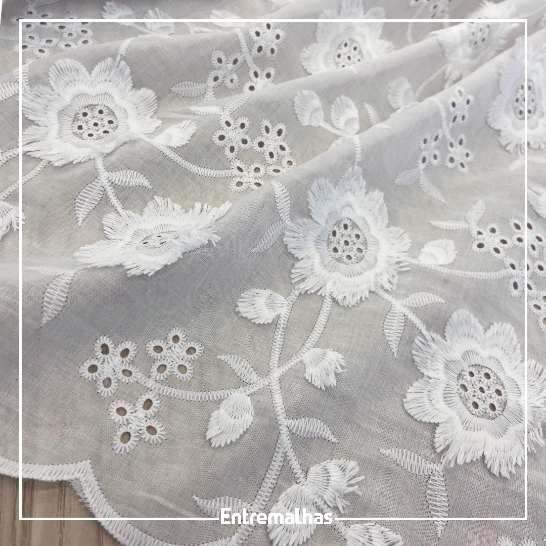 Tecido Cotton Embrodery 3D - Branco