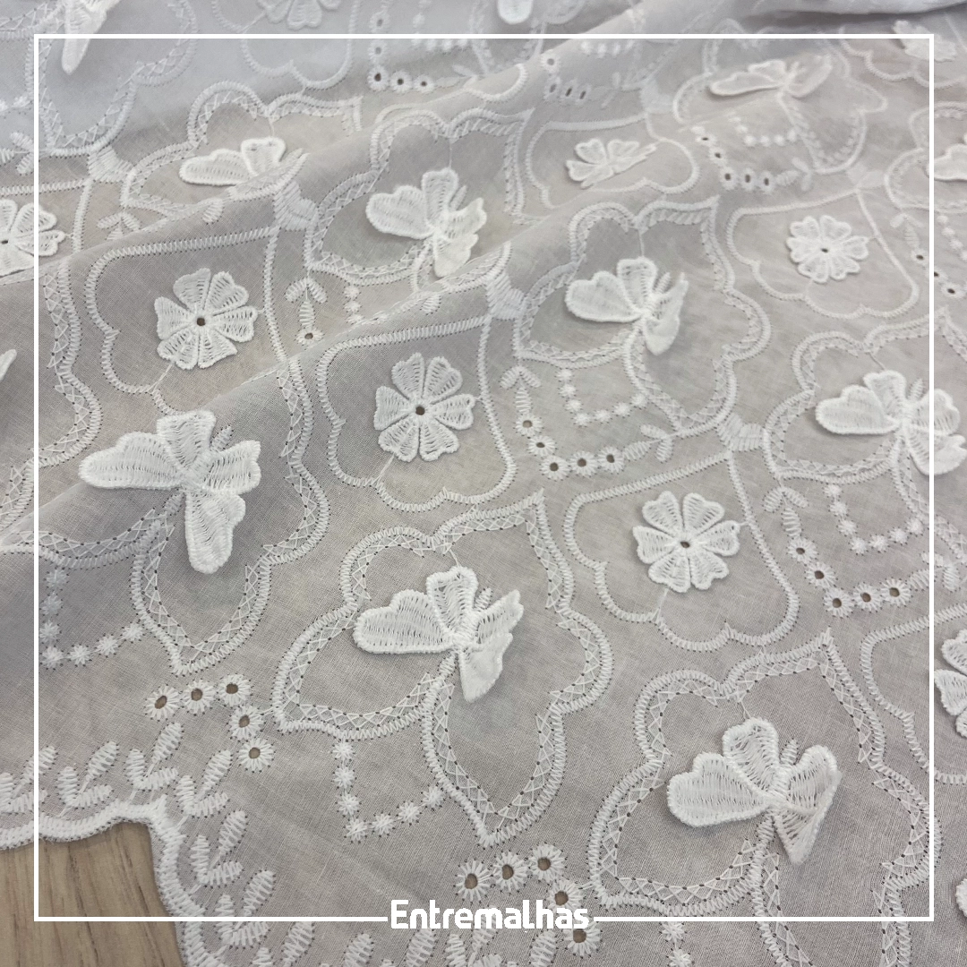 Tecido Cotton Embrodery 3D - Branco